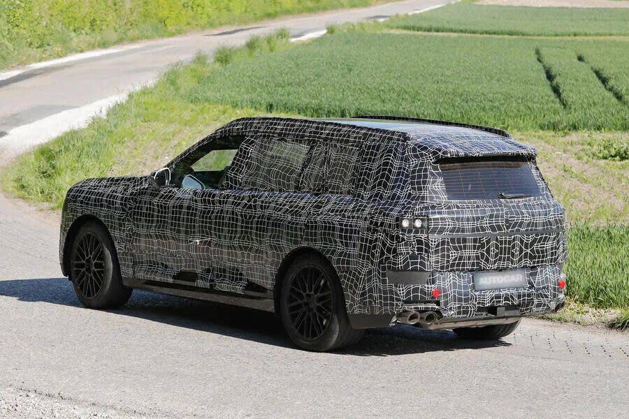 再見“天地門”?下一代寶馬X5或?qū)⒎艞壏煮w式尾門