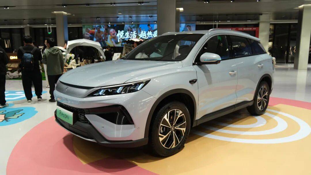 不再標配天神之眼C,卸下包袱的比亞迪要開始“斷舍離”了