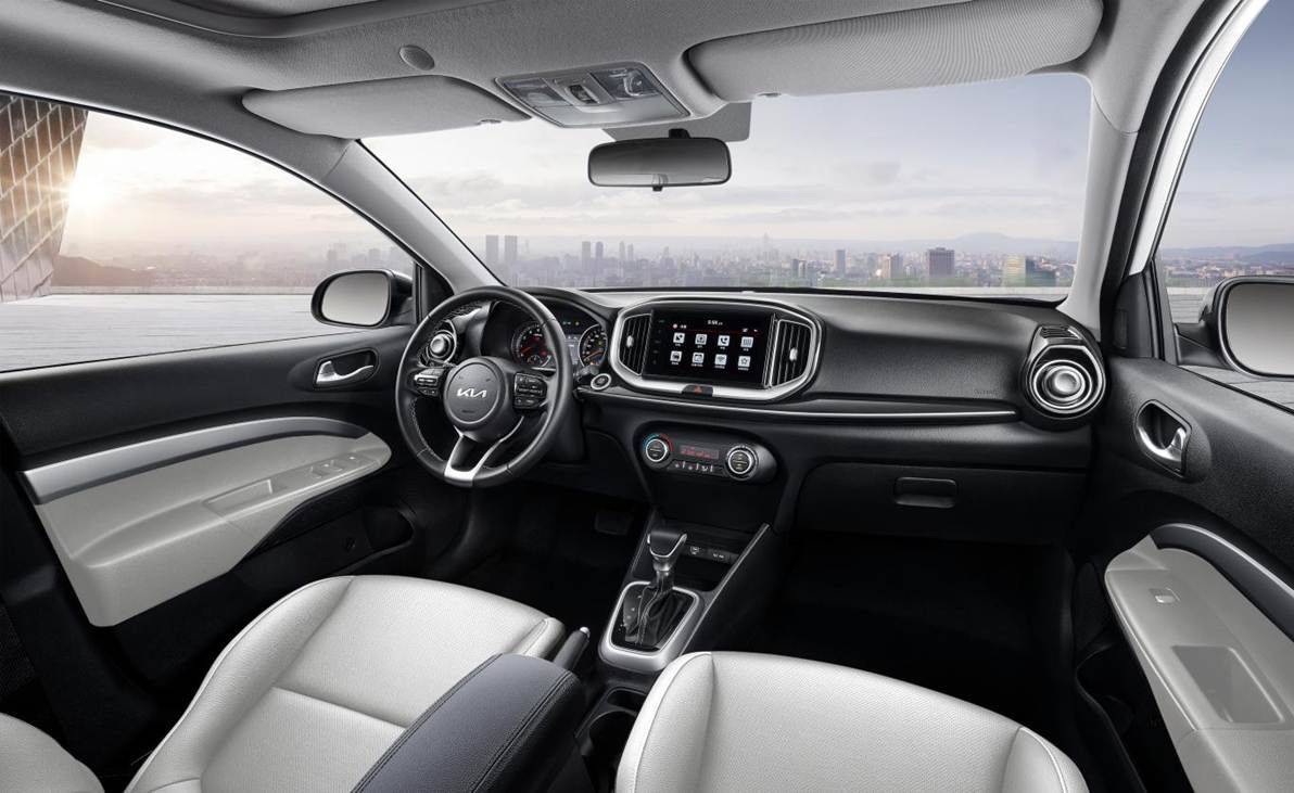 新增配色 起亞2026款奕跑上市頂配補貼價6.48萬