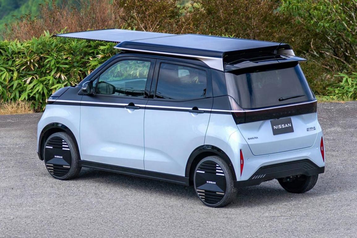 電動車變移動發(fā)電站?日產(chǎn)推出創(chuàng)新太陽能電池板!