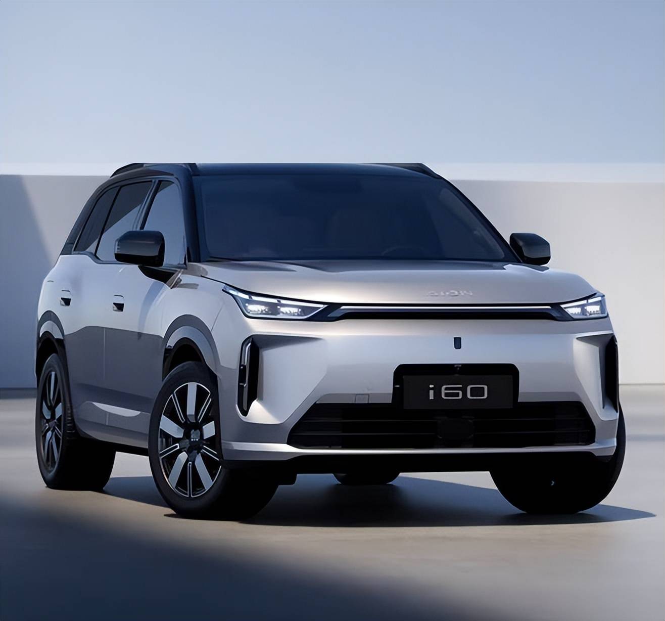 銷量承壓,埃安i60開啟預售,這次能突圍嗎?