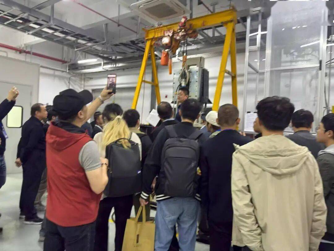 中國(guó)汽車工程學(xué)會(huì)懸架技術(shù)分會(huì)2025年會(huì)順利召開(kāi)