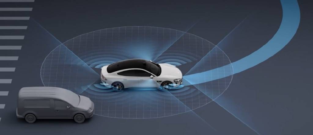 二十多萬的奔馳純電CLA,能從小米SU7上搶市場嗎?