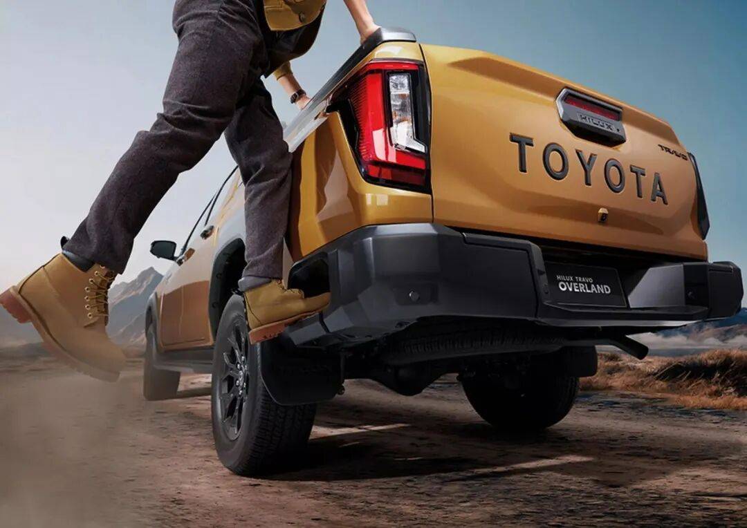 “皮卡之王”全新換代,燃油+混動+純電全都有,發家致富神器!