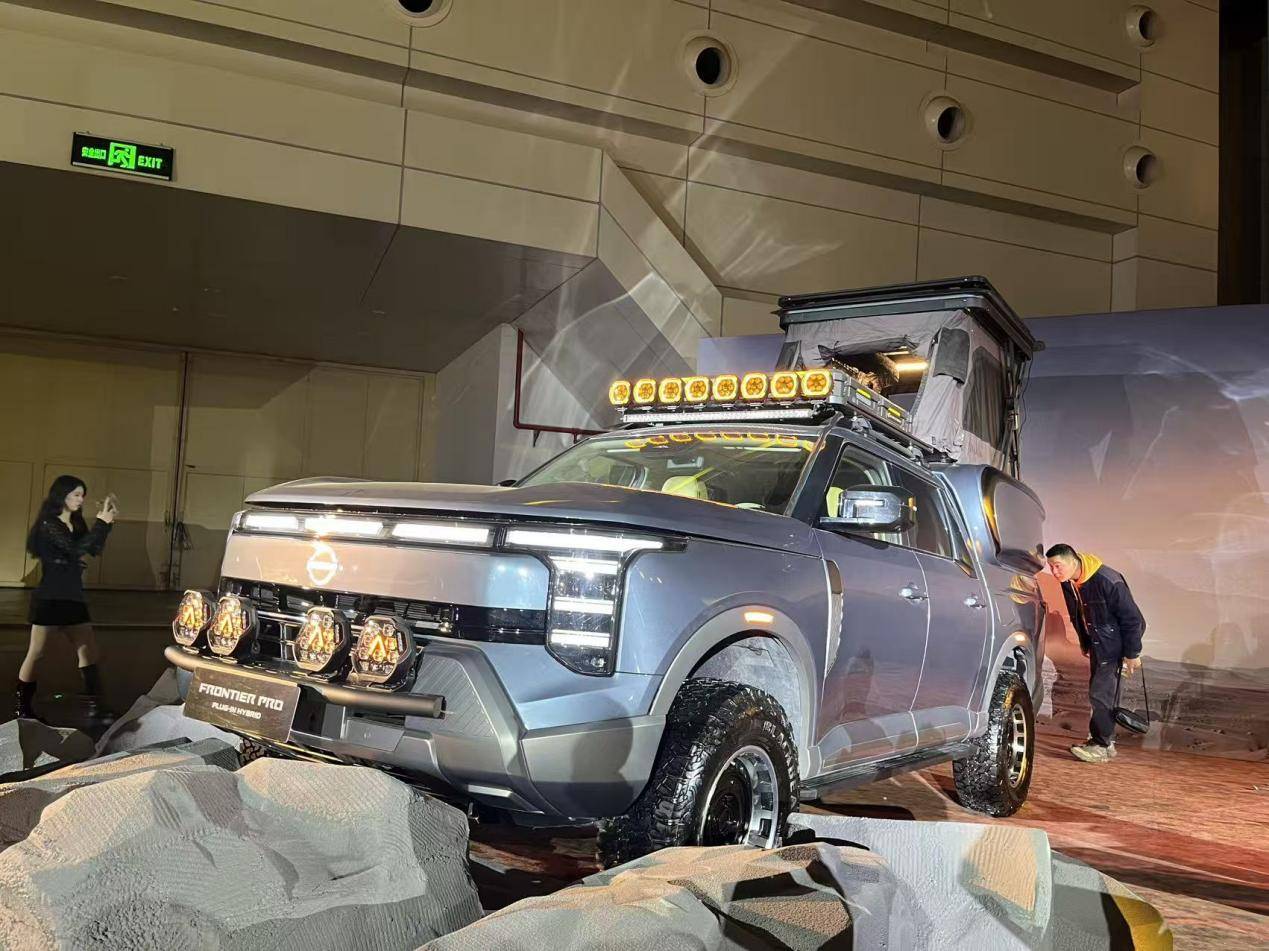 鄭州日產(chǎn)鋒坦16.99萬起,汽油、柴油、插混都有,明年出口