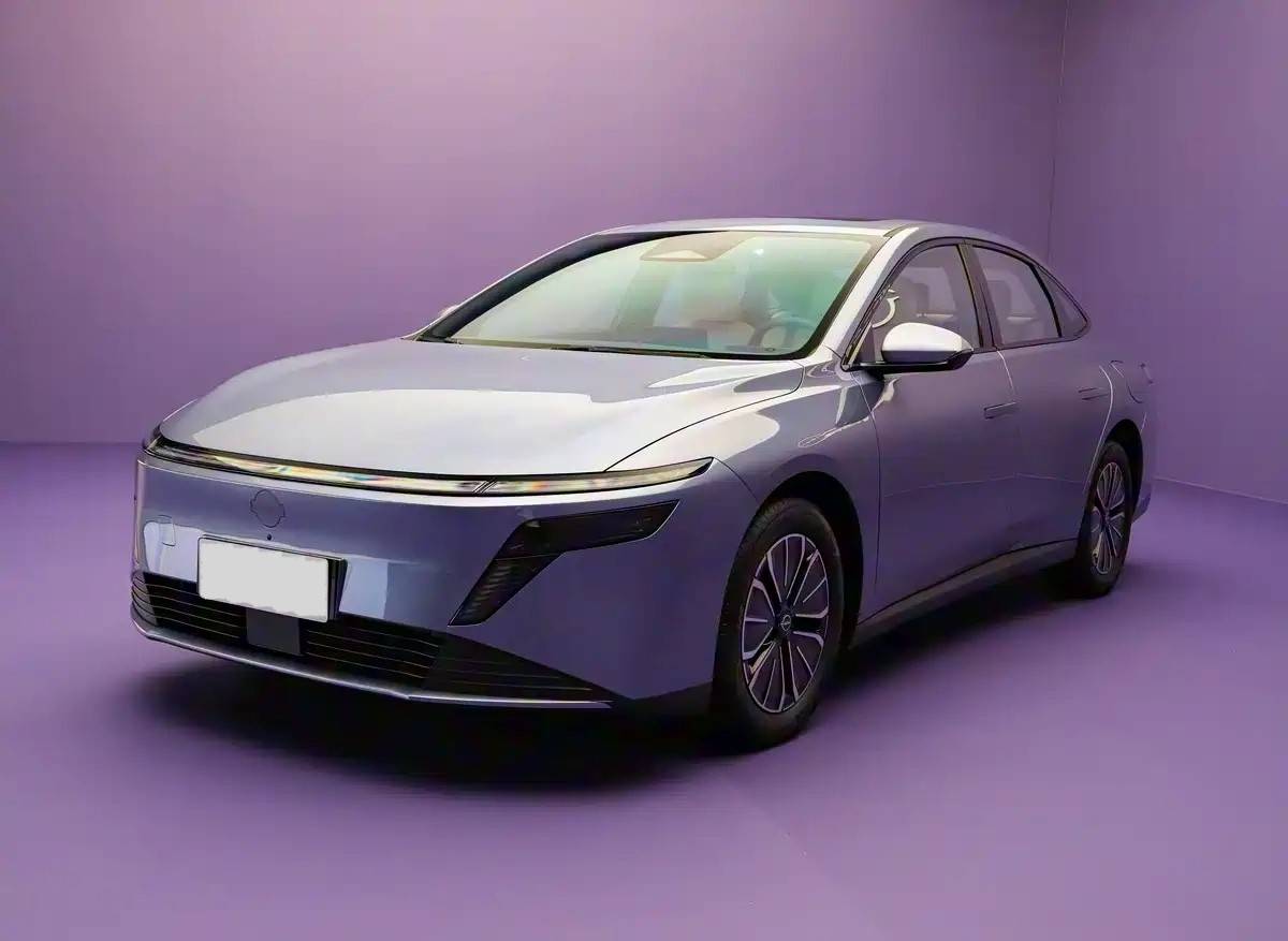 限時9.19萬元起,東風日產N6上市!設計清新,CLTC純電續航180km