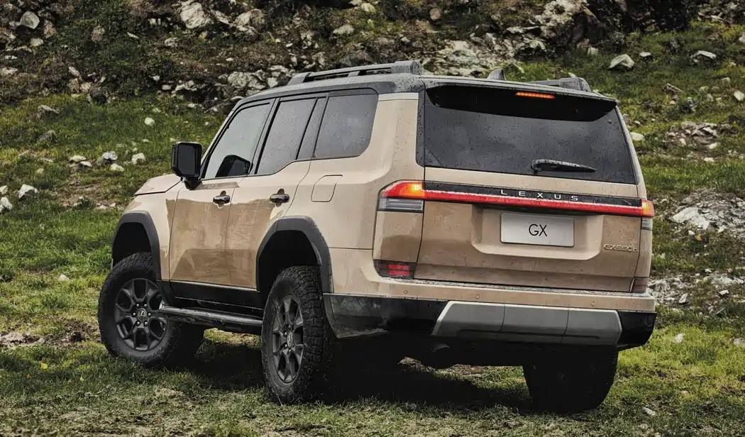77.8萬元起,新雷克薩斯GX上市!4款車型,設計硬朗,底盤更高了