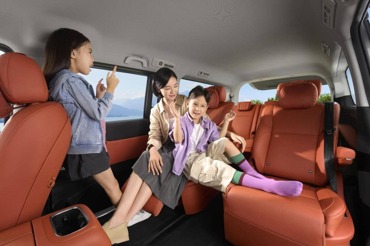 銳勝M8正式上市,新車共計推出8款車型,優惠指導價12.98-19.98萬元