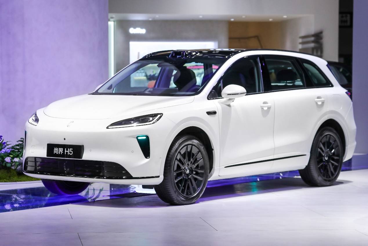 追加30億,上汽繼續all in,交付2萬的尚界“剛上桌”